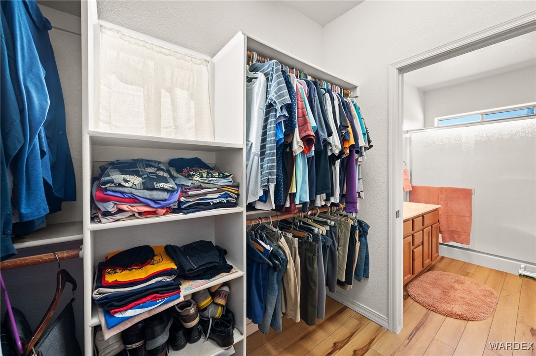 4084 Roma Road Kingman, AZ 86401 - Photo 25 of 57 Closet