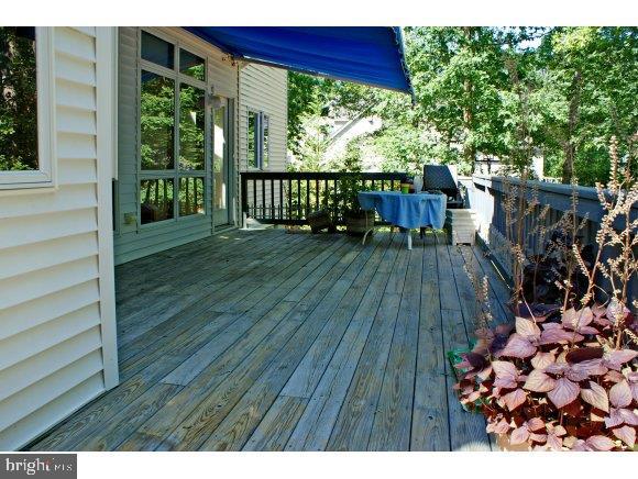 1229 Ridge Avenue Manahawkin, NJ 08050 - Photo 4 of 24 Gallery Image 4