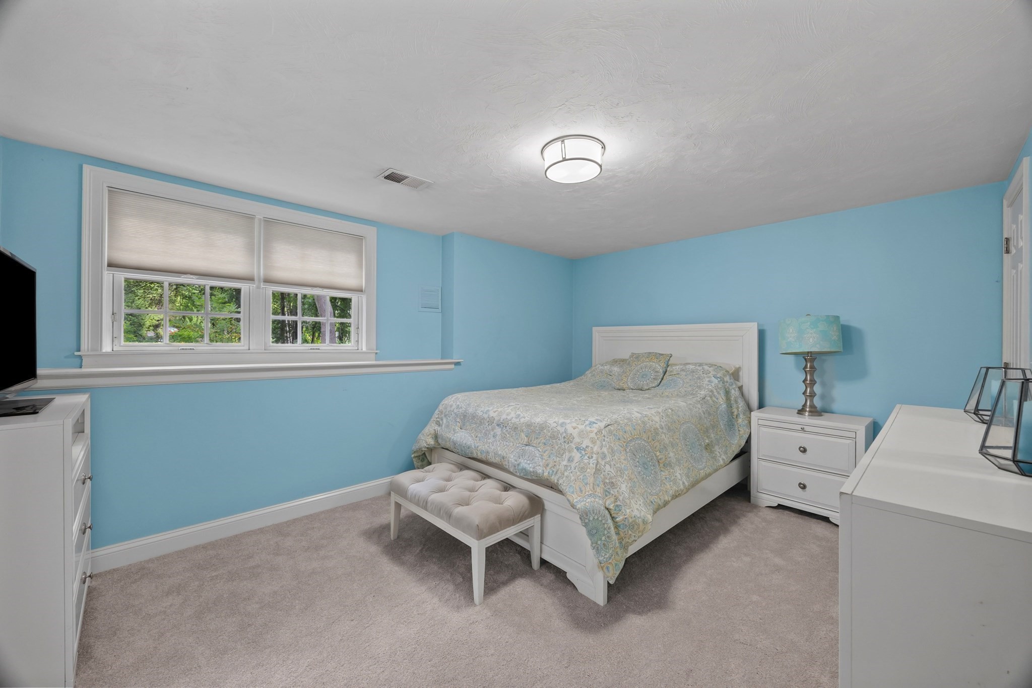 75 Spring Street Shrewsbury, MA 01545 - Photo 29 of 41 Gallery Image 29