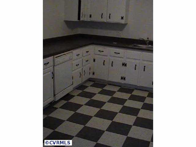 2849 Darbytown Road Richmond, VA 23231 - Photo 4 of 7 Gallery Image 4