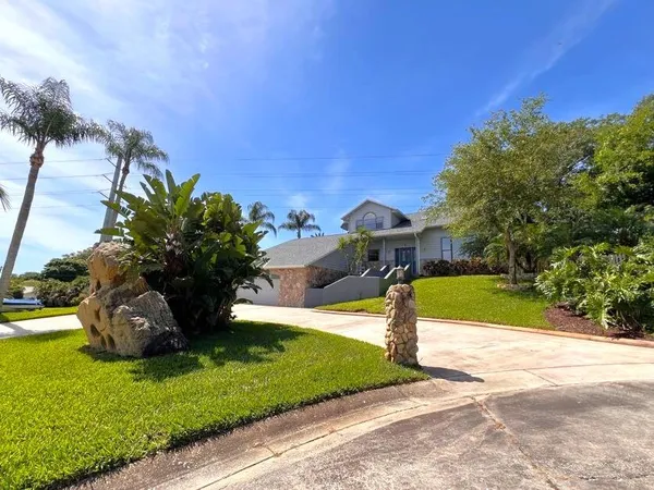 $4,950 | 9 Point View Place, Cocoa, FL 32926