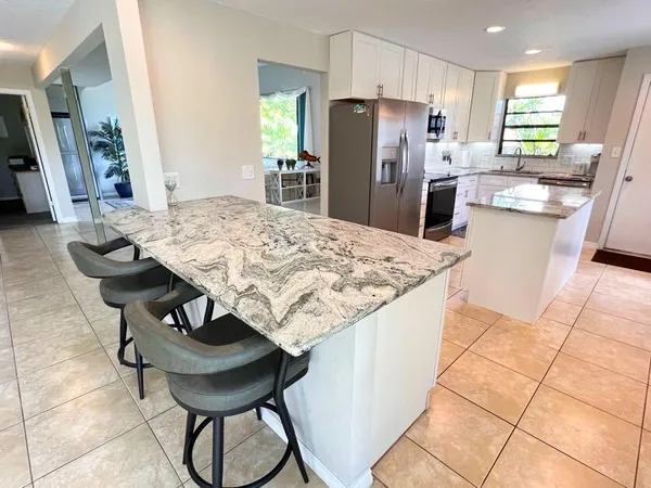 $4,950 | 9 Point View Place, Cocoa, FL 32926