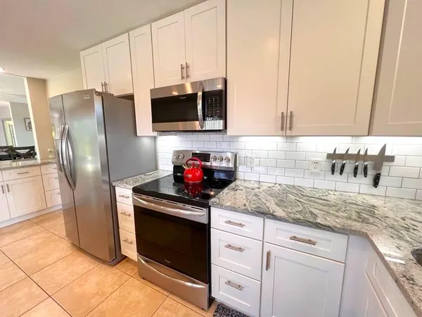 $4,950 | 9 Point View Place, Cocoa, FL 32926