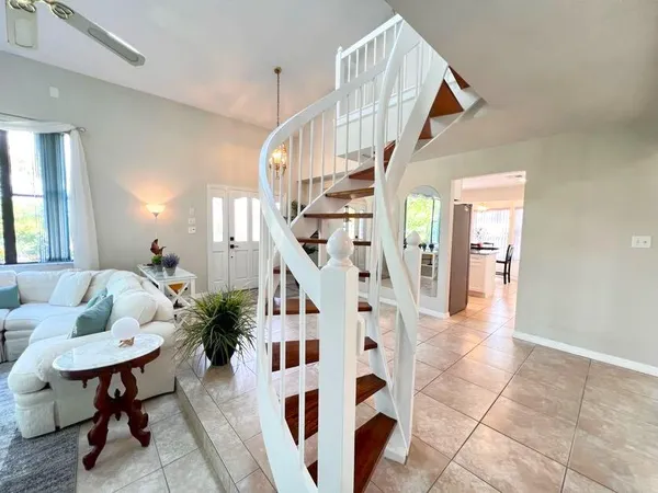 $4,950 | 9 Point View Place, Cocoa, FL 32926
