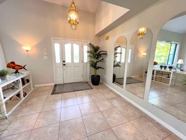 $4,950 | 9 Point View Place, Cocoa, FL 32926