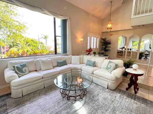 $4,950 | 9 Point View Place, Cocoa, FL 32926