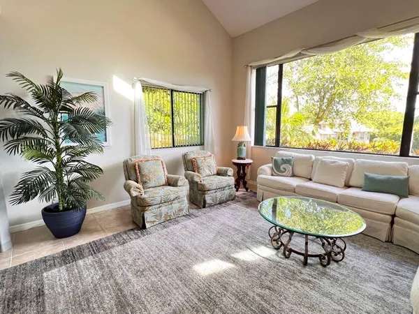 $4,950 | 9 Point View Place, Cocoa, FL 32926