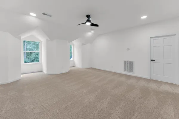 $1,225,000 | 30 East Wedgemere Circle, The Woodlands, TX 77381