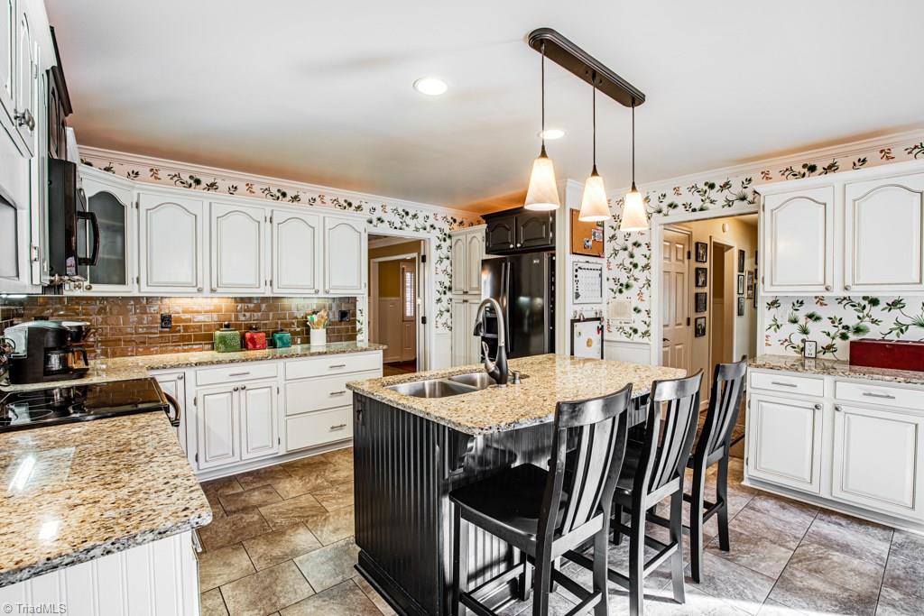 7436 Bullard Road Clemmons, NC 27012 - Photo 13 of 45