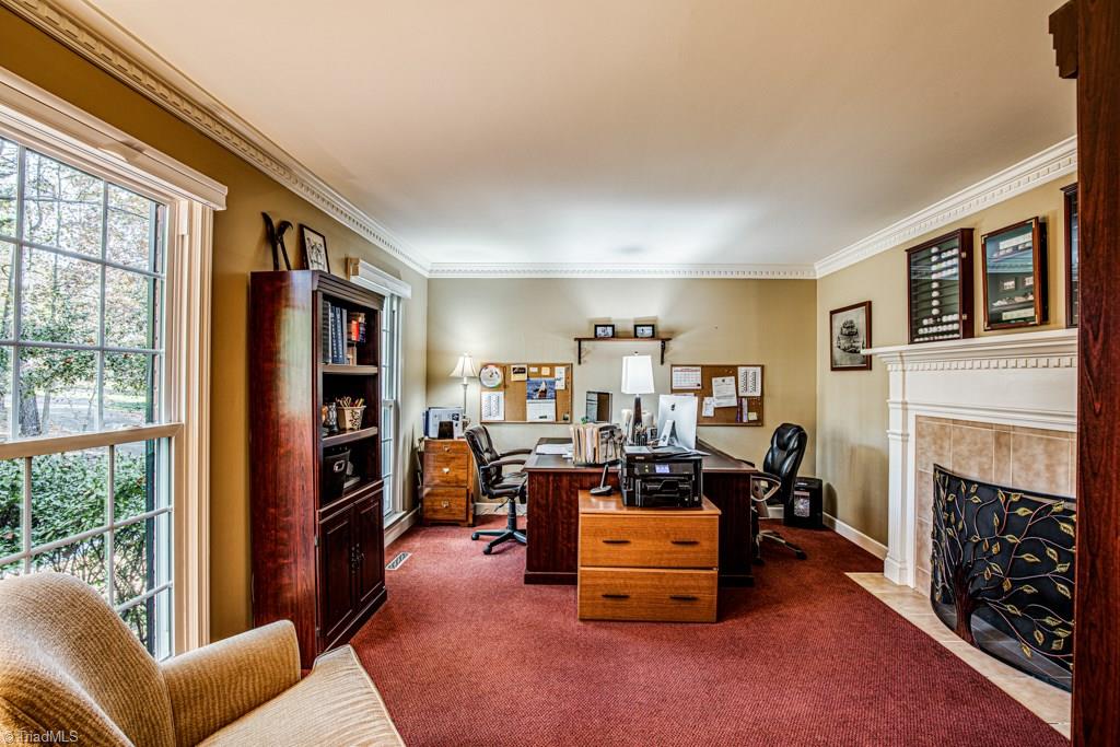 7436 Bullard Road Clemmons, NC 27012 - Photo 6 of 45 Main Level Office