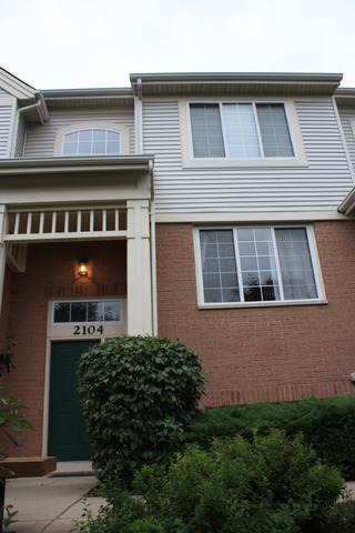2104 West Concord Lane Addison, IL 60101 - Photo 1 of 14