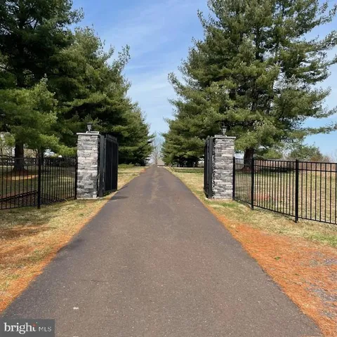 $6,800 | 412 Hollow Horn Road, Pipersville, PA 18947