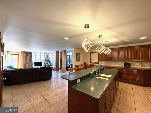 412 Hollow Horn Road Pipersville, PA 18947 - Photo 8 of 45