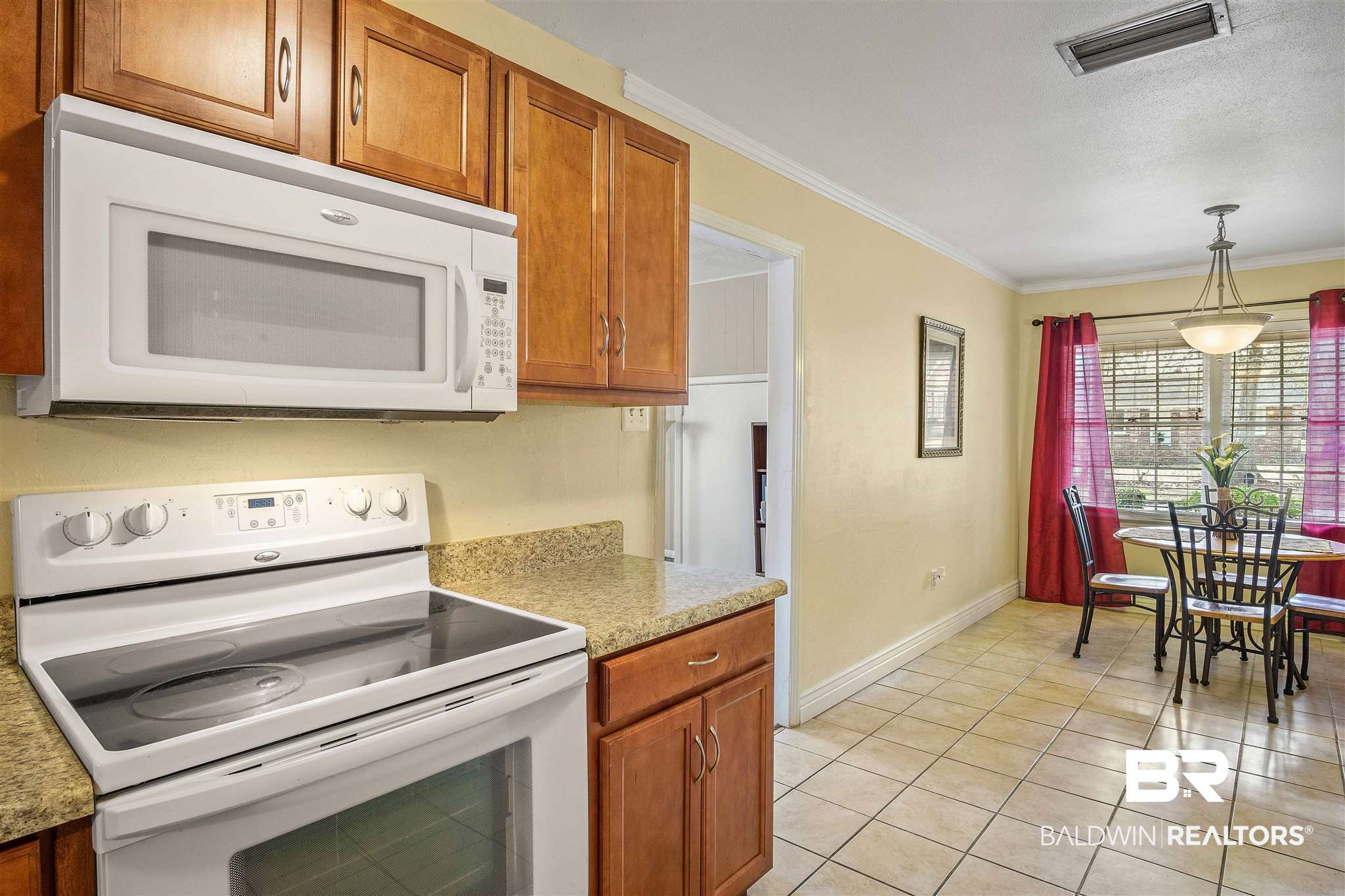 1574 Dover Street Mobile, AL 36618 - Photo 9 of 25