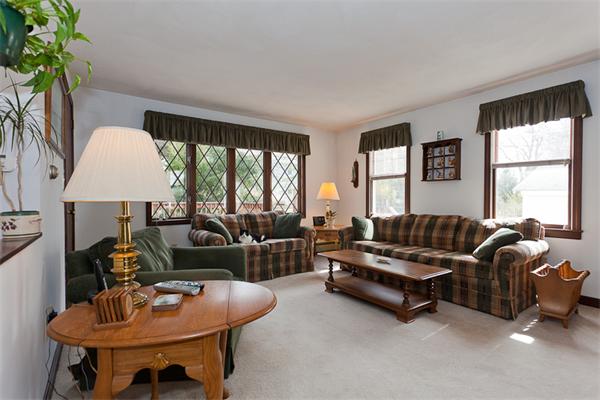 134 George Street Arlington, MA 02476 - Photo 12 of 20 Gallery Image 12