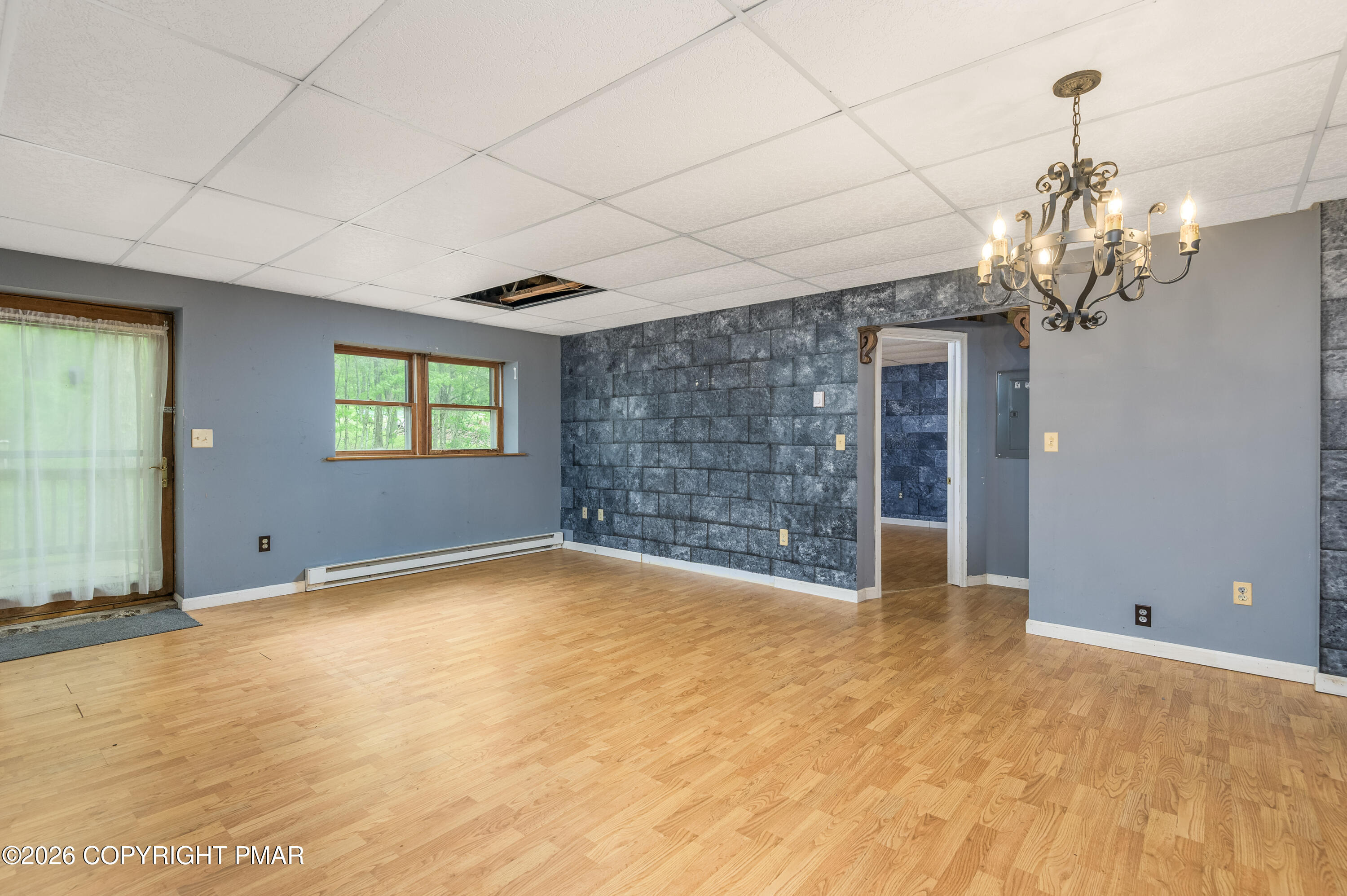 2289 Walnut Trail Bushkill, PA 18324 - Photo 23 of 32 Downstairs in law suite