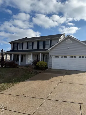 $2,650 | 547 Gentle Breeze Drive, St. Peters, MO 63376