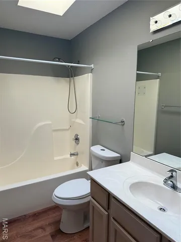 $2,650 | 547 Gentle Breeze Drive, St. Peters, MO 63376