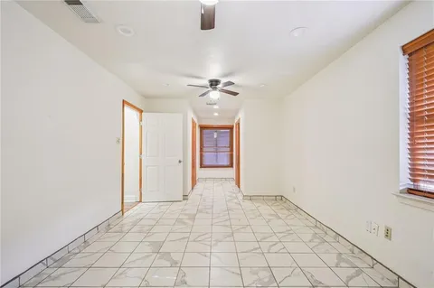 $210,000 | 131 Ann Lane, St. Rose, LA 70087