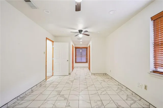 $210,000 | 131 Ann Lane, St. Rose, LA 70087