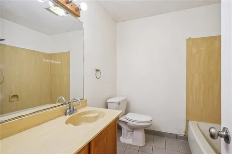 $210,000 | 131 Ann Lane, St. Rose, LA 70087