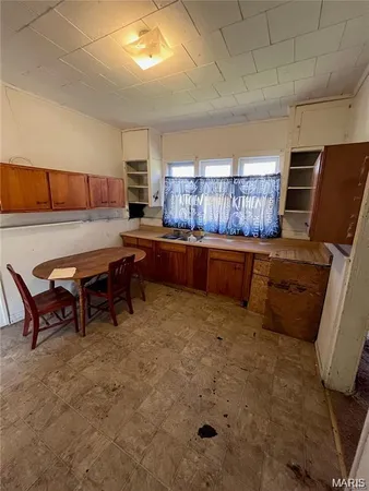 $20,000 | 1206 Mulberry Street, Bismarck, MO 63624