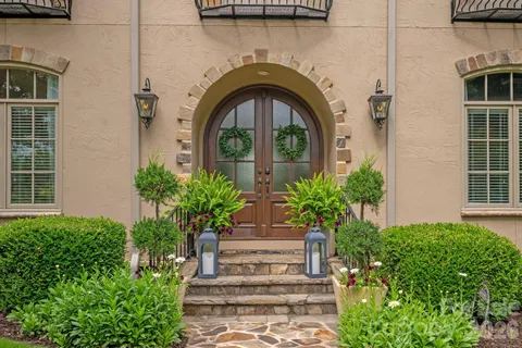 $1,690,000 | 6088 Kimbrell Heights Drive, Fort Mill, SC 29707