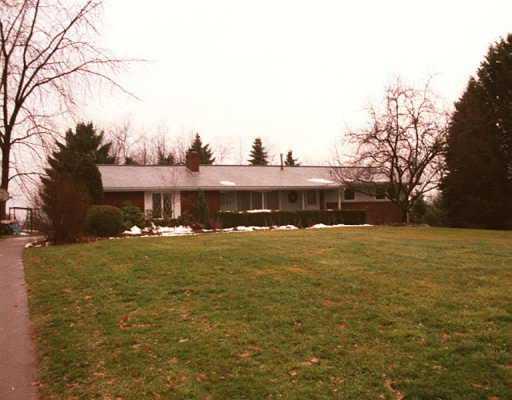 2737 Cole Road Wexford, PA 15090 - Photo 1 of 1 Gallery Image 1