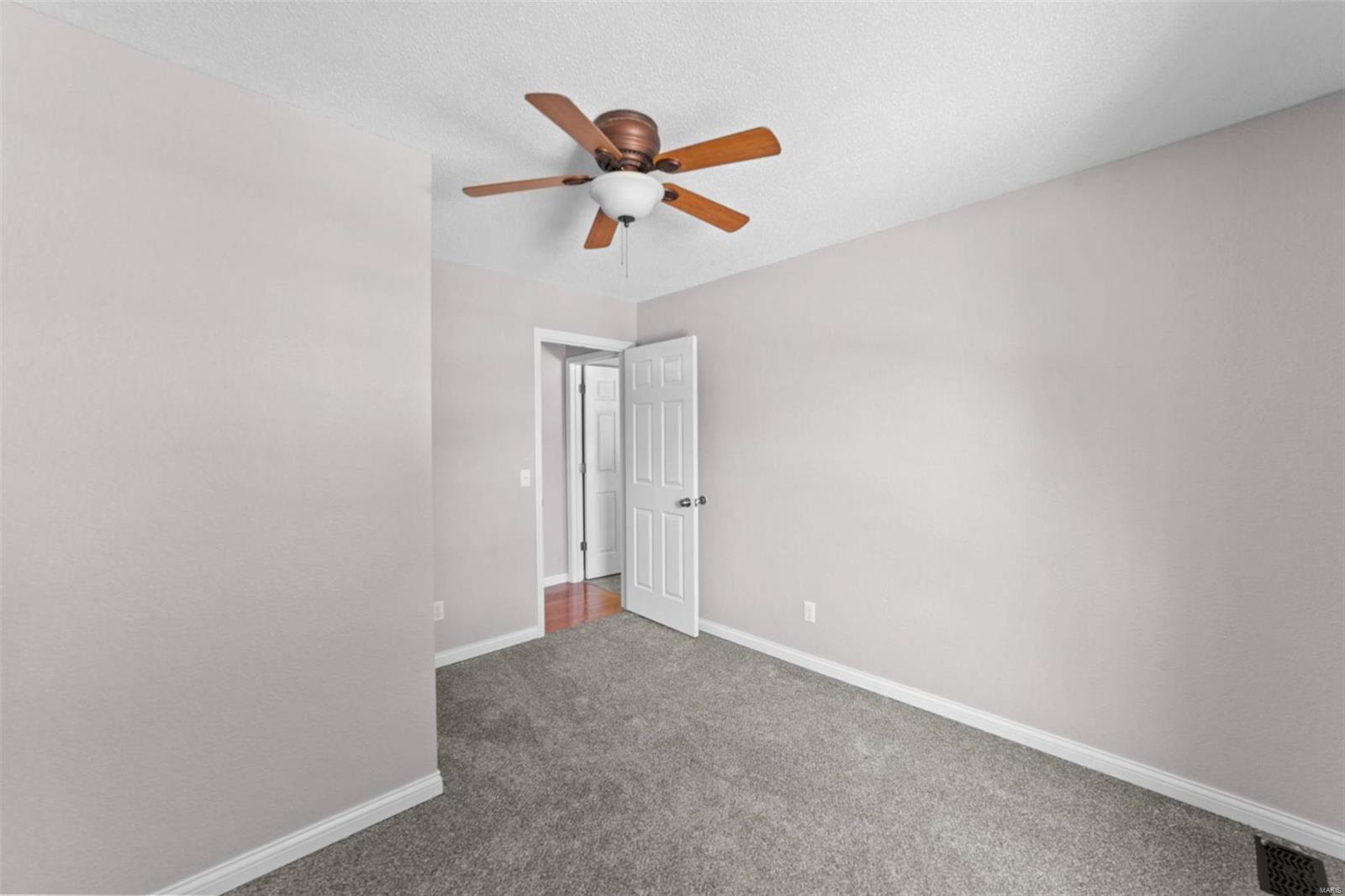 2712 Kettering Drive St. Charles, MO 63303 - Photo 32 of 42