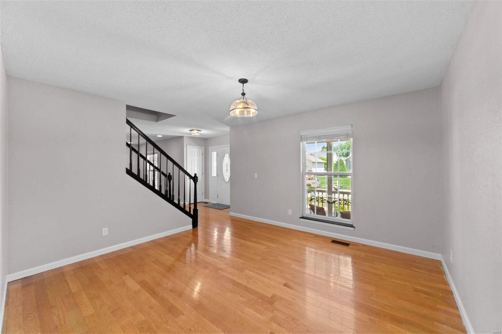 2712 Kettering Drive St. Charles, MO 63303 - Photo 8 of 42