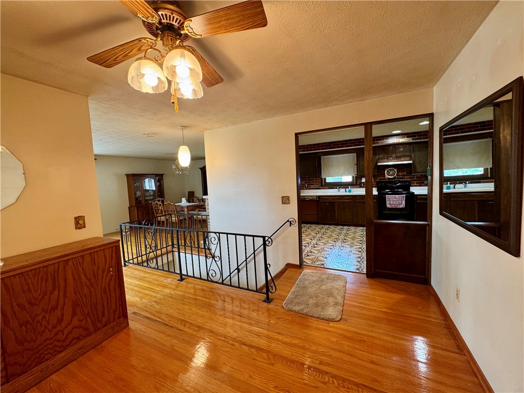 286 West Main Street Victor, NY 14564 - Photo 7 of 19