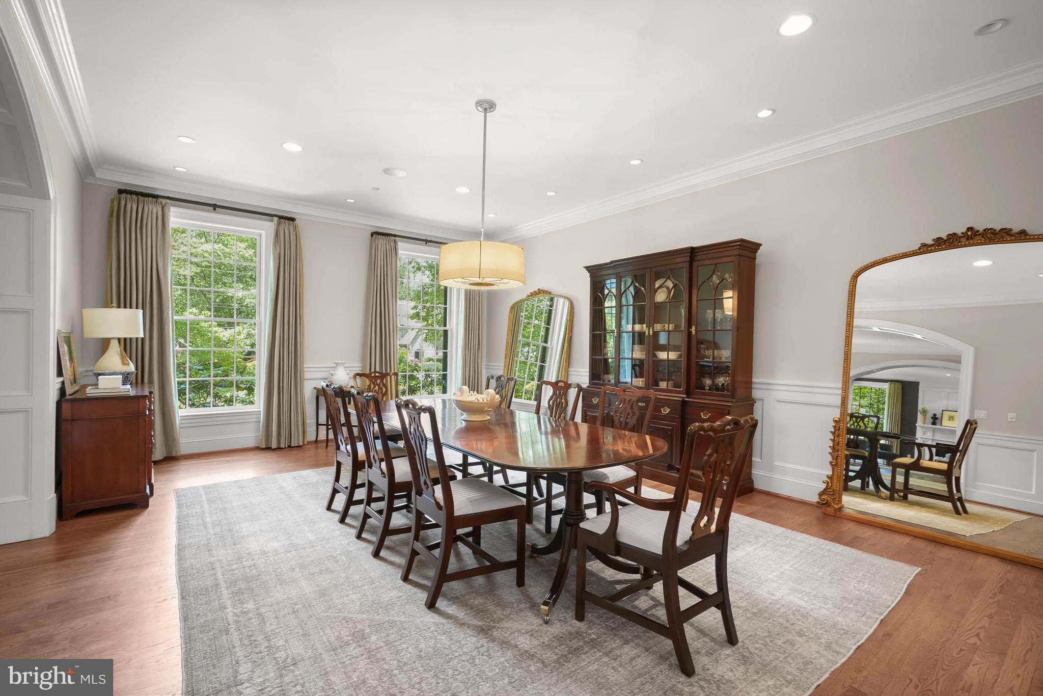 9908 Newhall Road Potomac, MD 20854 - Photo 8 of 44 Spacious Dining Room