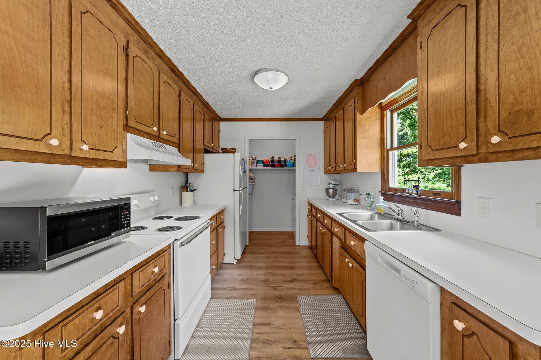 918 Circle Drive Angier, NC 27501 - Photo 27 of 43 27-web-or-mls-VB4A0522