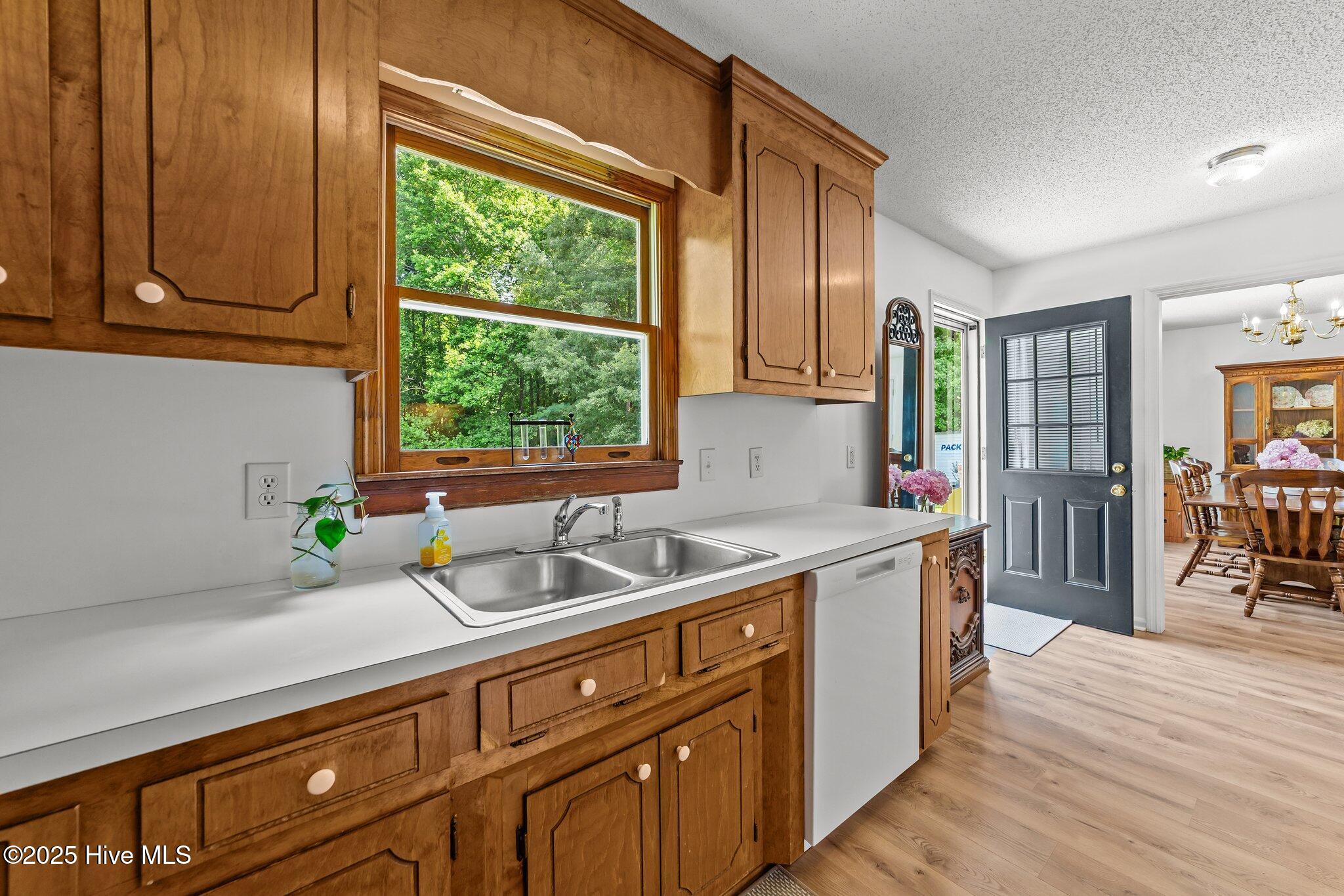 918 Circle Drive Angier, NC 27501 - Photo 31 of 43 31-web-or-mls-VB4A0540