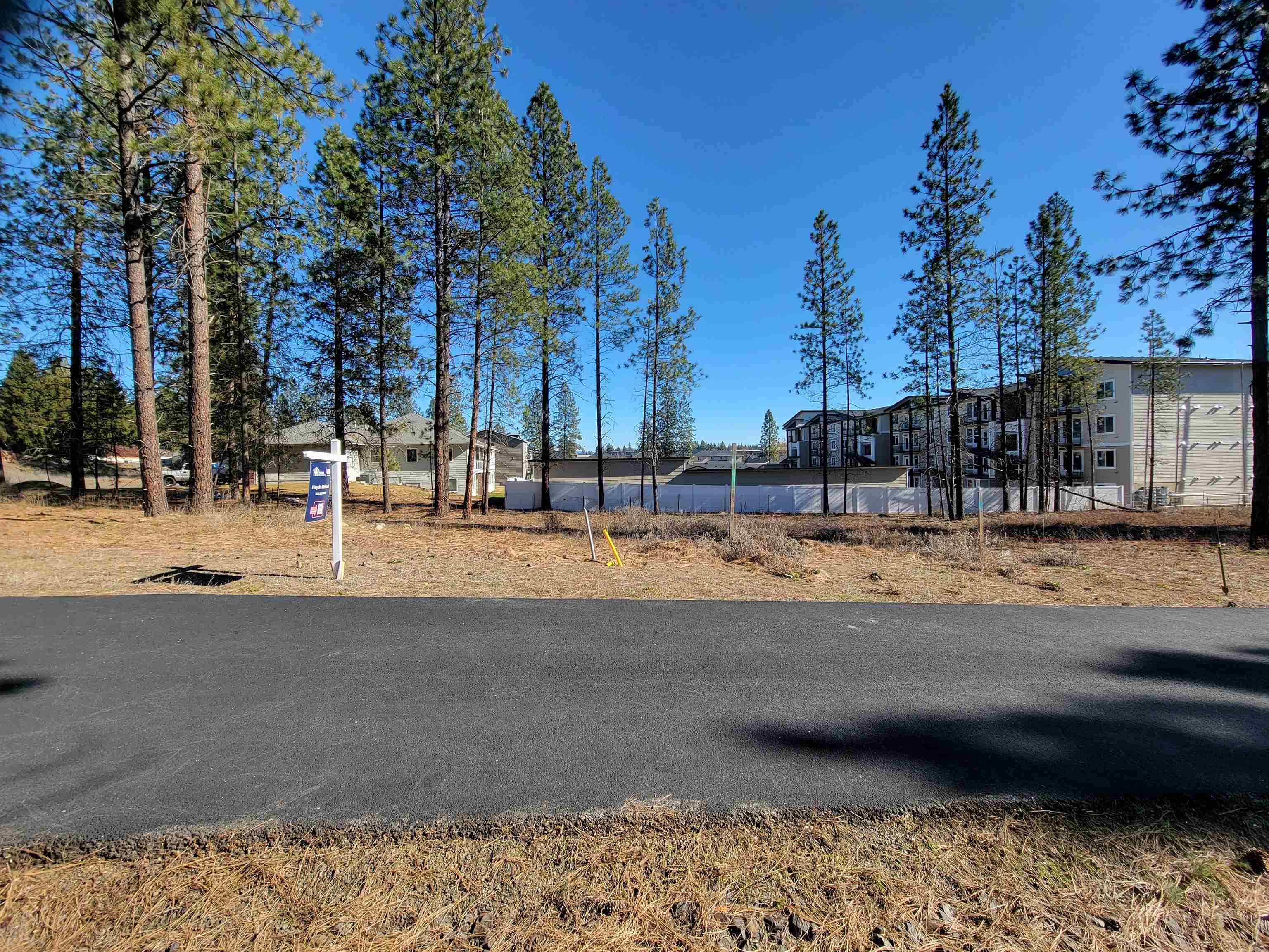 1516 East Center Road Spokane, WA 99208 - Photo 5 of 17