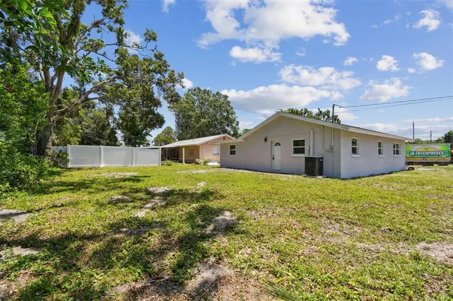 $399,999 | 7097 Delta Way, Clearwater, FL 33764