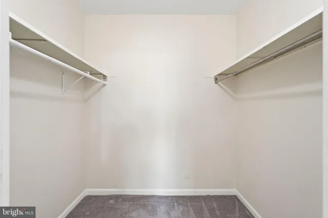 $2,300 | 6230 Edsall Road, Unit 403, Alexandria, VA 22312