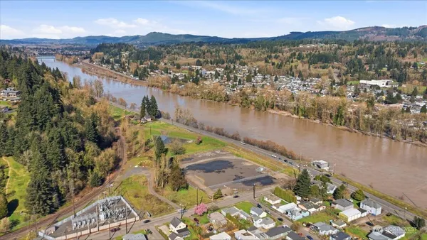 $1,500,000 | 101 Fishers Lane, Longview, WA 98626