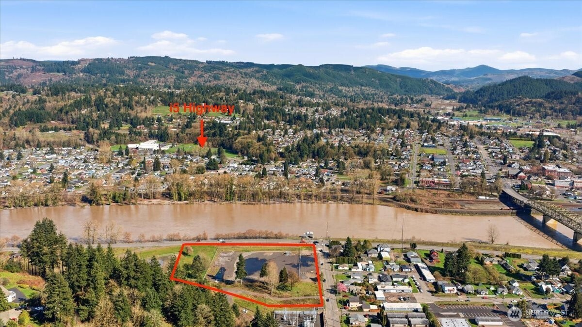 101 Fishers Lane Longview, WA 98626 - Photo 11 of 14 a view of a lake