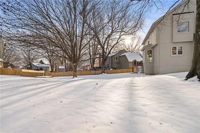 $465,000 | 13209 South Locust Street, Olathe, KS 66062