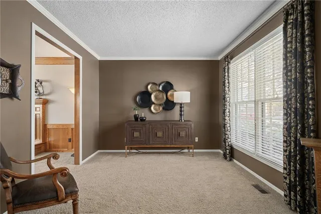 $465,000 | 13209 South Locust Street, Olathe, KS 66062