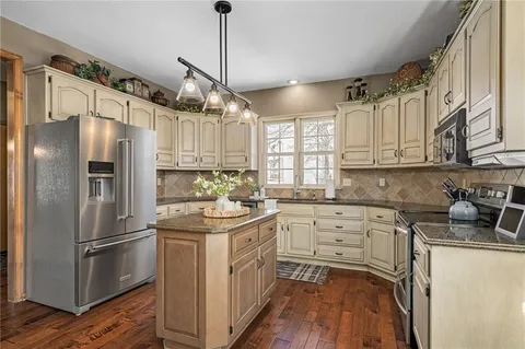 $465,000 | 13209 South Locust Street, Olathe, KS 66062