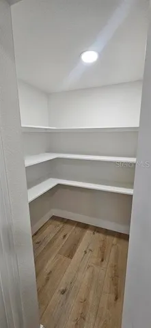 $369,900 | 410 South Oxalis Avenue, Orlando, FL 32807