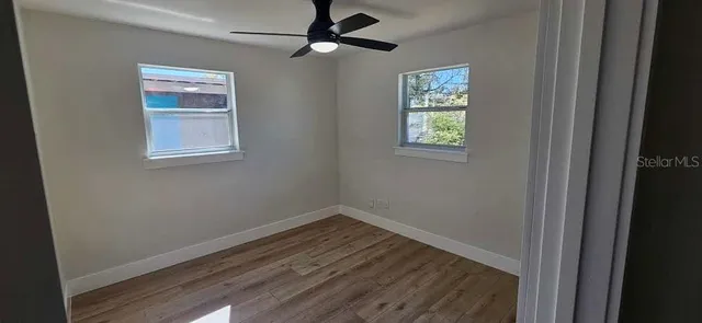 $369,900 | 410 South Oxalis Avenue, Orlando, FL 32807