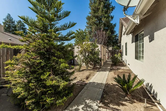 $699,000 | 522 West Jordan Avenue, Clovis, CA 93611