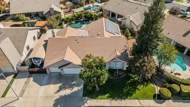 $699,000 | 522 West Jordan Avenue, Clovis, CA 93611