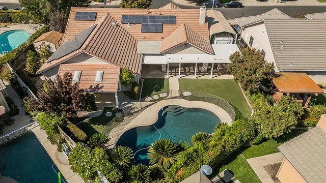 $699,000 | 522 West Jordan Avenue, Clovis, CA 93611