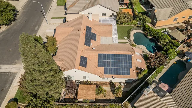 $699,000 | 522 West Jordan Avenue, Clovis, CA 93611