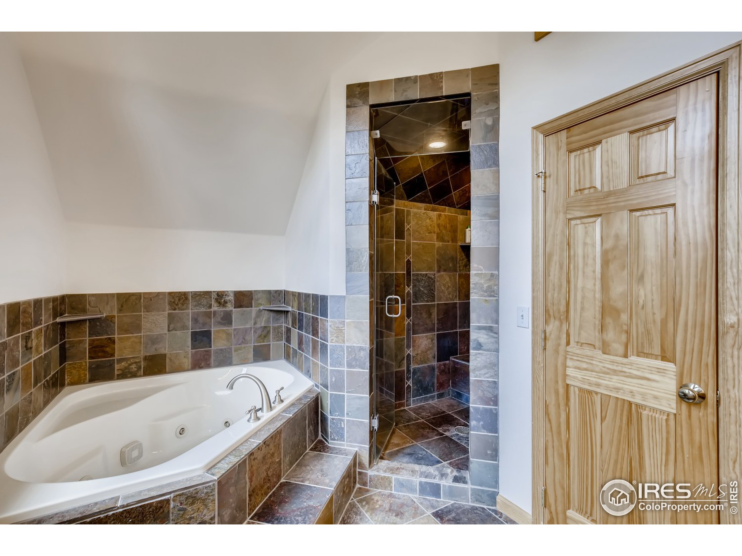 98 Rim Road Boulder, CO 80302 - Photo 14 of 31