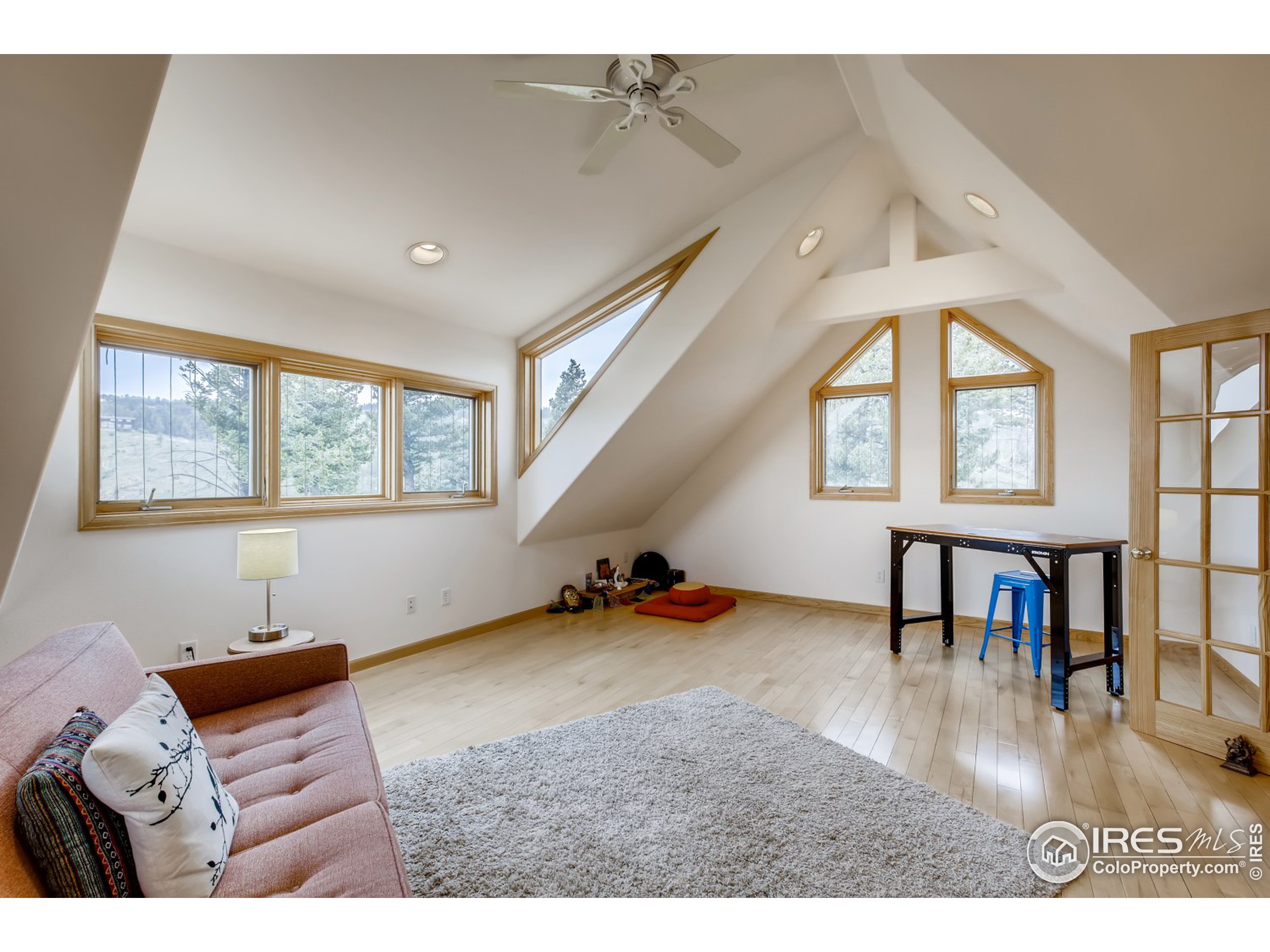 98 Rim Road Boulder, CO 80302 - Photo 15 of 31